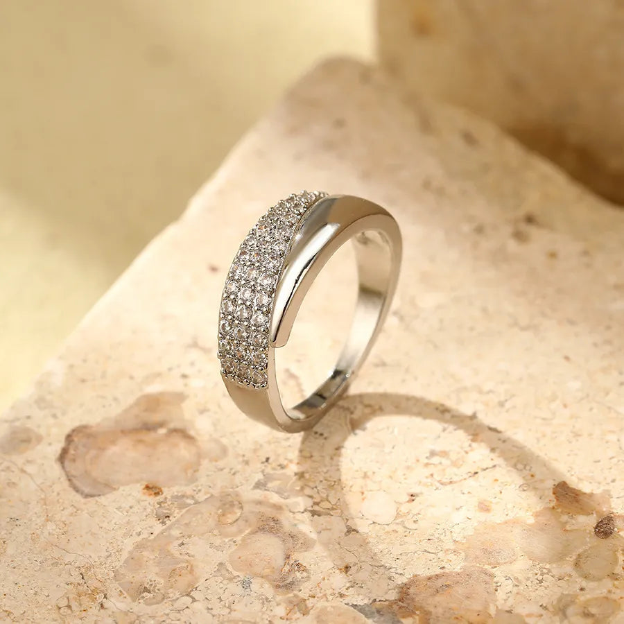 Sharp Cut Ring