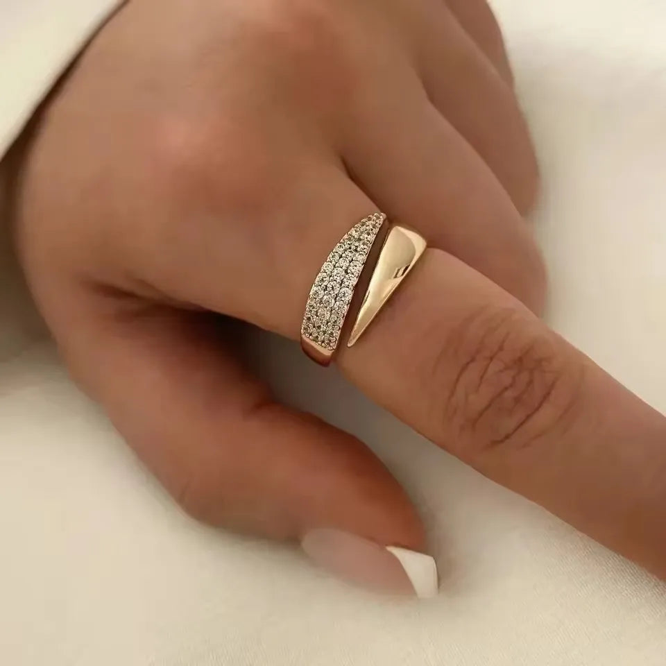 Sharp Cut Ring